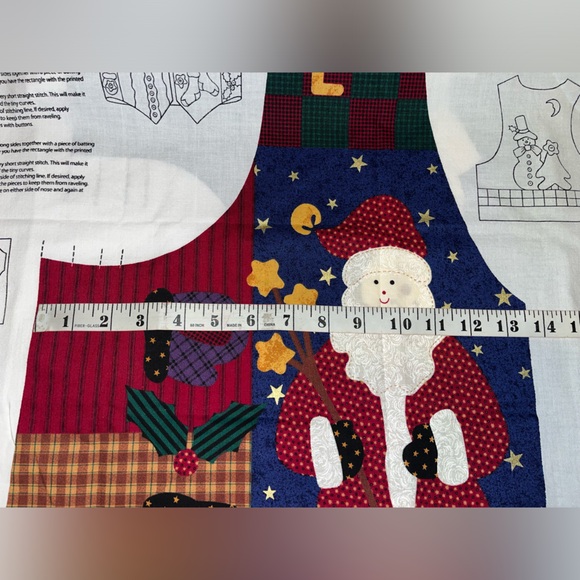 Dreamspinners Vintage Christmas Vest Cut & Sew Fabric Panel - Picture 11 of 16